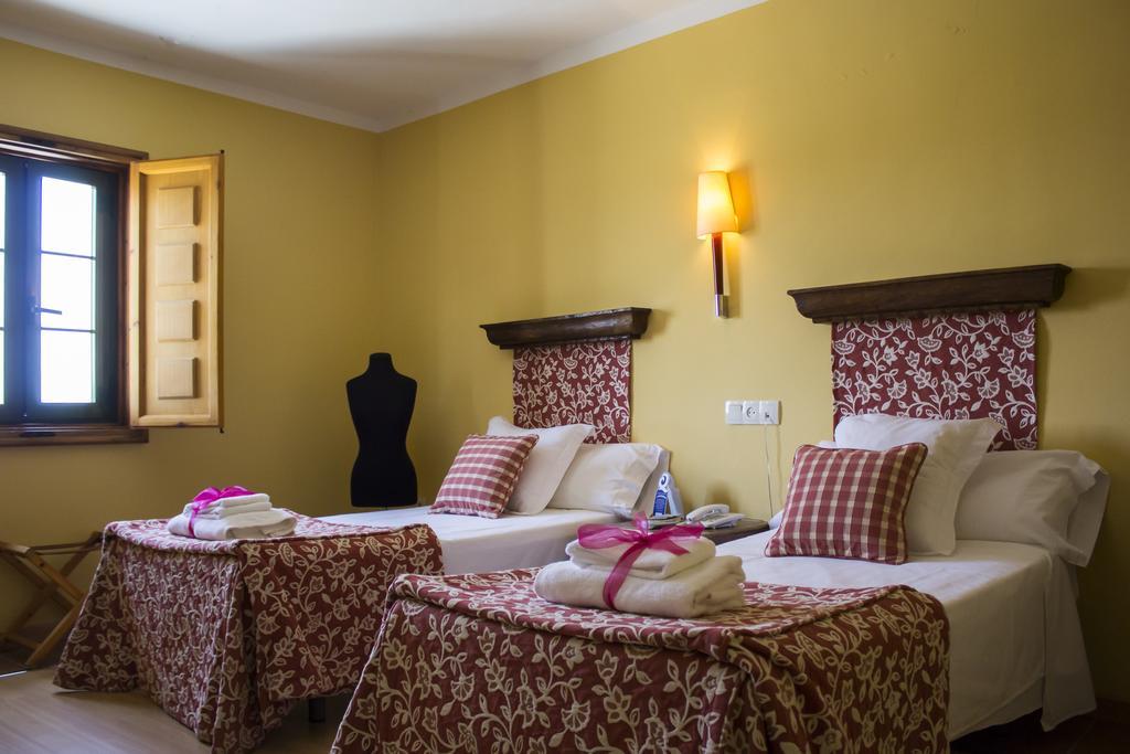 Quinta La Encarnacion Hotel Casar De Caceres Ngoại thất bức ảnh